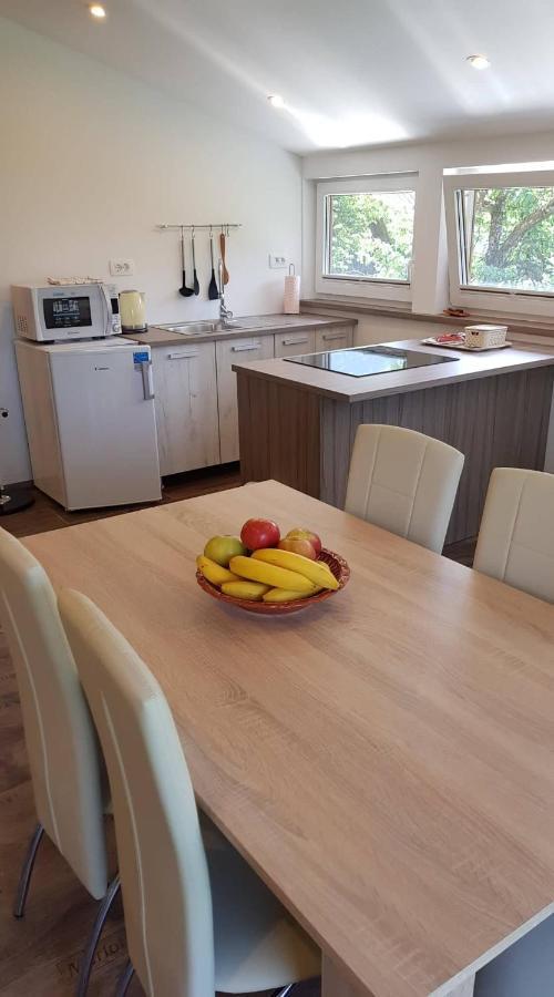 Apartma Cifra Begunje Buitenkant foto